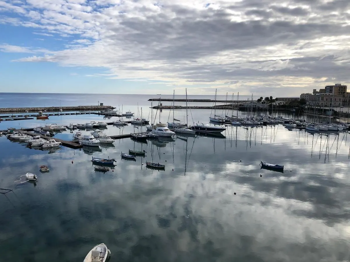 シラクーサ Ortigia D'Amare Bed & Breakfast 0*,  イタリア